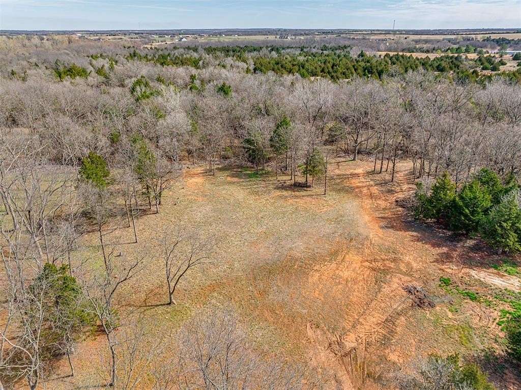 5.25 Acres of Residential Land for Sale in McLoud, Oklahoma