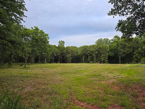 5.25 Acres of Residential Land for Sale in McLoud, Oklahoma