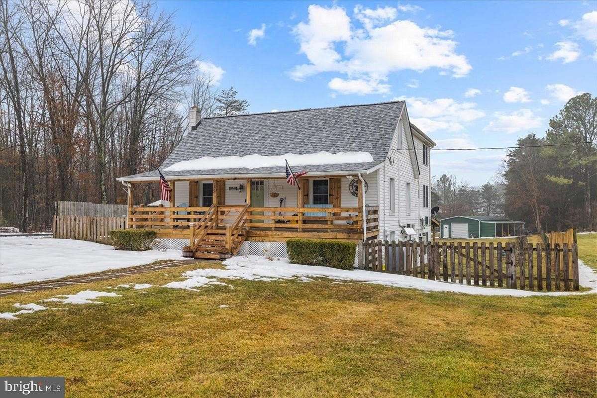 1.79 Acres of Residential Land with Home for Sale in Front Royal, Virginia