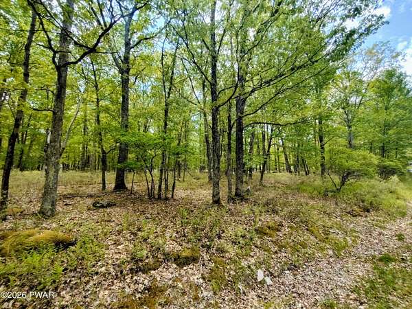 1.24 Acres of Residential Land for Sale in Milford, Pennsylvania