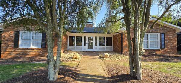 1.67 Acres of Residential Land with Home for Lease in Martinez, Georgia