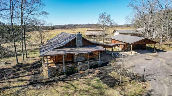 3.13 Acres of Residential Land with Home for Sale in Charleston, Tennessee