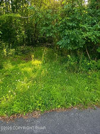 0.61 Acres of Residential Land for Sale in Brodheadsville, Pennsylvania
