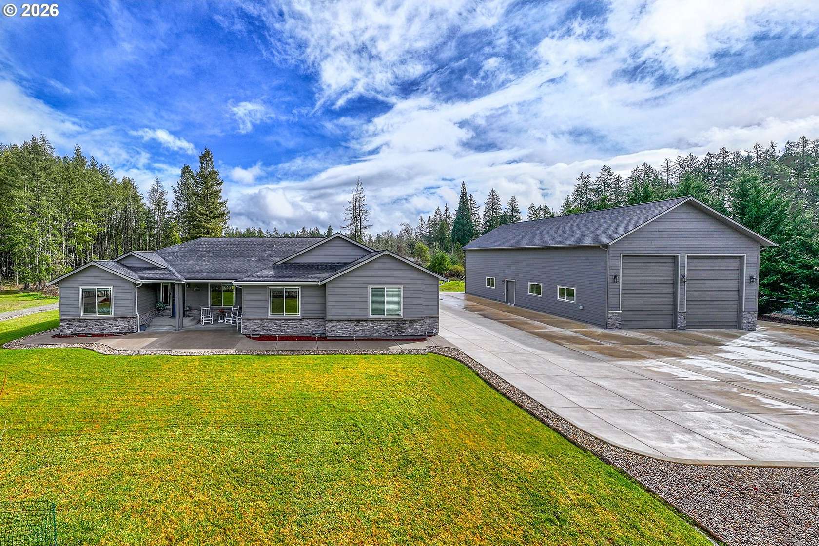 2 Acres of Land with Home for Sale in Veneta, Oregon