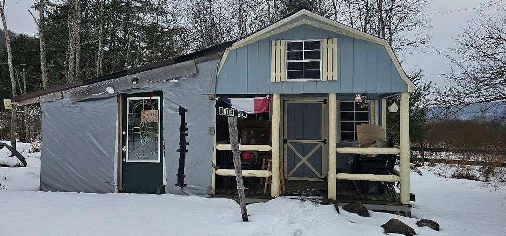 28.8 Acres of Land with Home for Sale in Shinglehouse, Pennsylvania