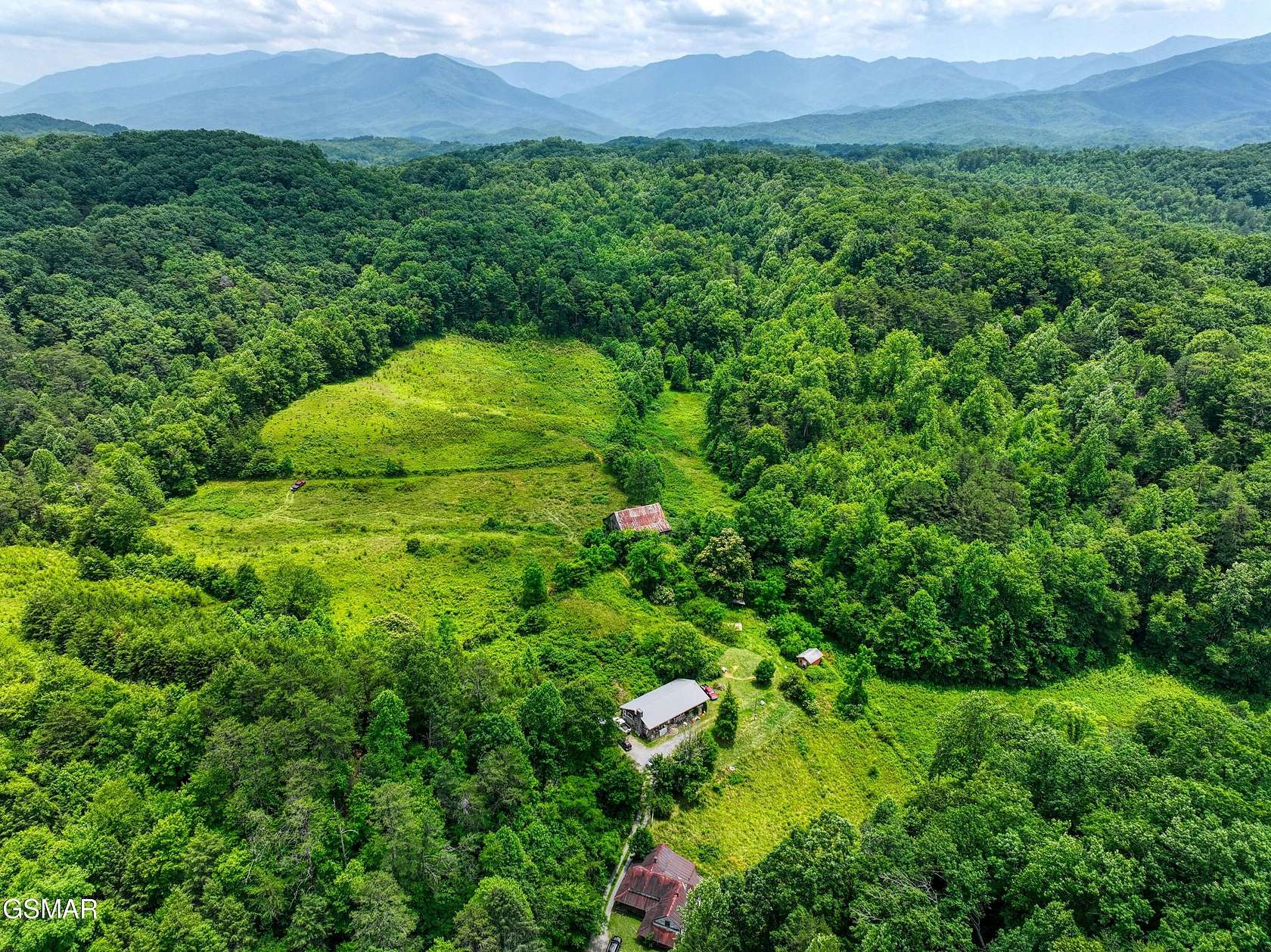 64.7 Acres of Agricultural & Residential Land for Sale in Sevierville, Tennessee