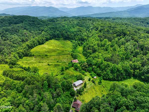 64.7 Acres of Agricultural & Residential Land for Sale in Sevierville, Tennessee
