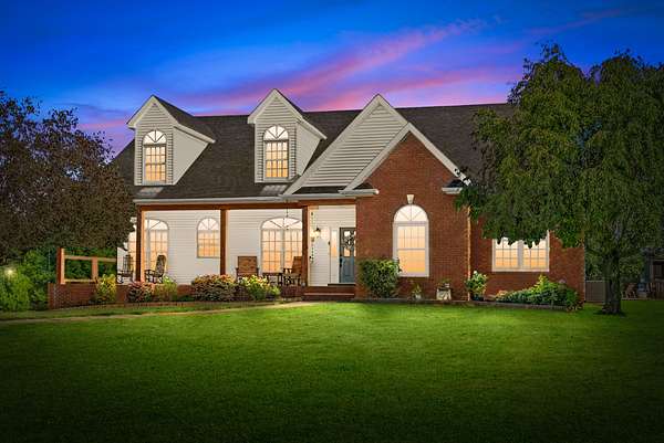 5.45 Acres of Residential Land with Home for Sale in Woodlawn, Tennessee