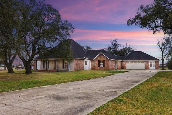 2 Acres of Residential Land with Home for Sale in Lake Charles, Louisiana