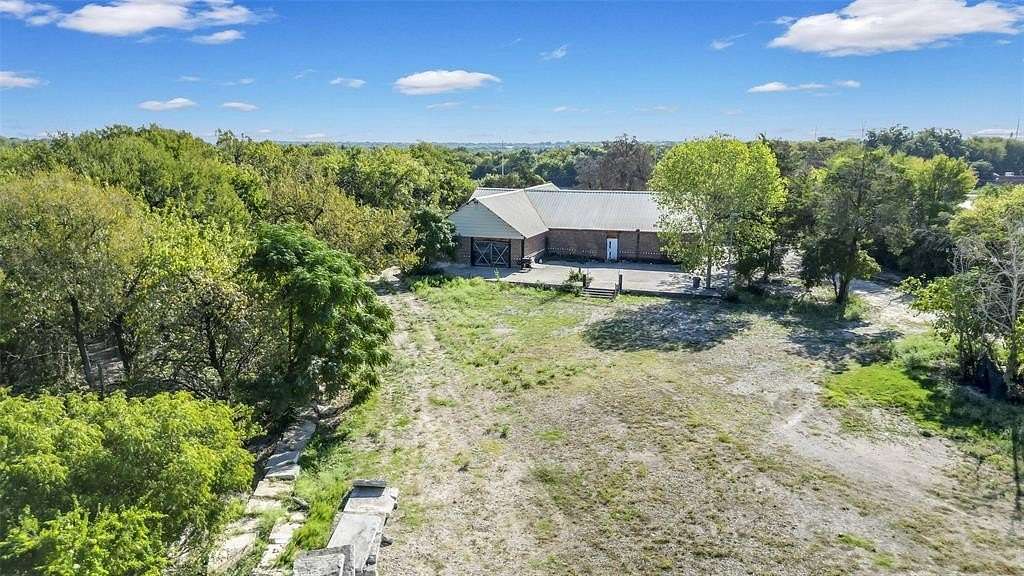 8.69 Acres of Mixed-Use Land for Sale in Dallas, Texas