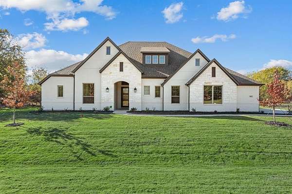 2 Acres of Land with Home for Sale in Aledo, Texas