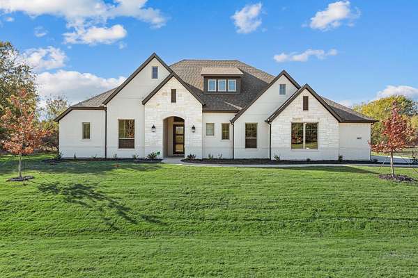 2 Acres of Land with Home for Sale in Aledo, Texas