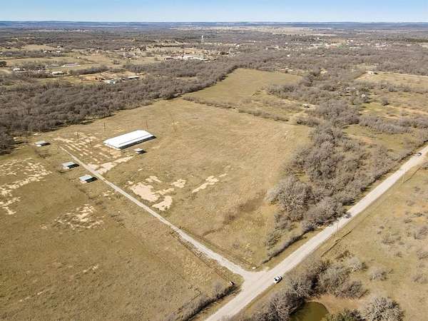 10 Acres of Land for Sale in Mingus, Texas