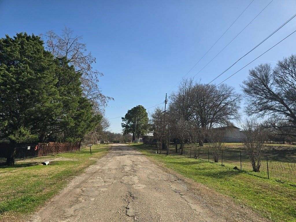 0.22 Acres of Land for Sale in Kemp, Texas