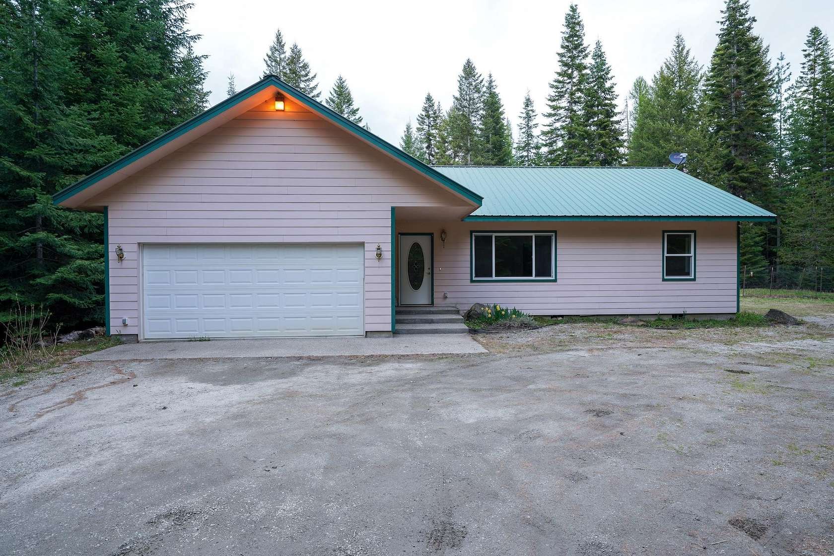 3 Acres of Residential Land with Home for Sale in Newport, Washington