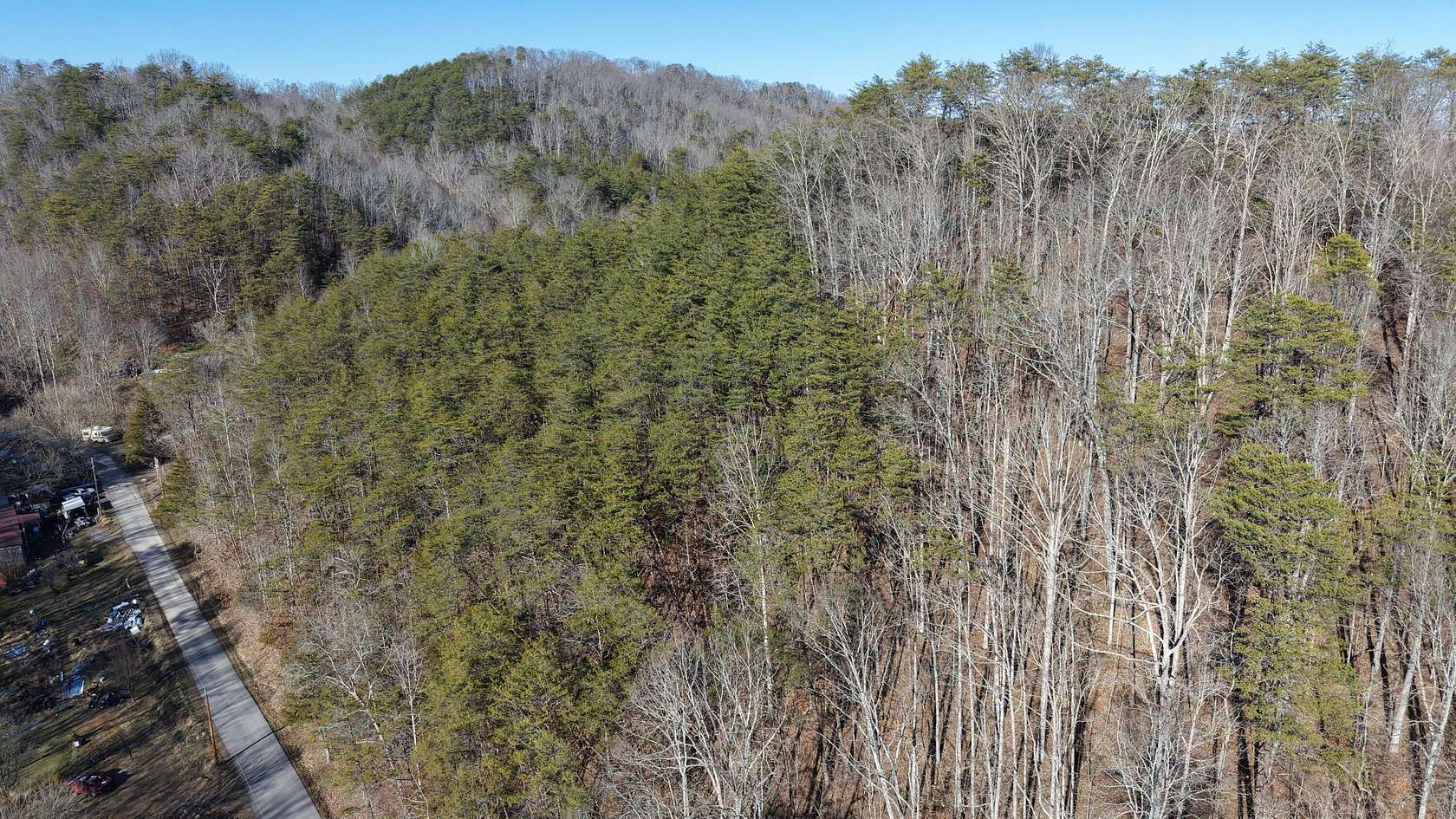 8 Acres of Residential Land for Sale in Andersonville, Tennessee