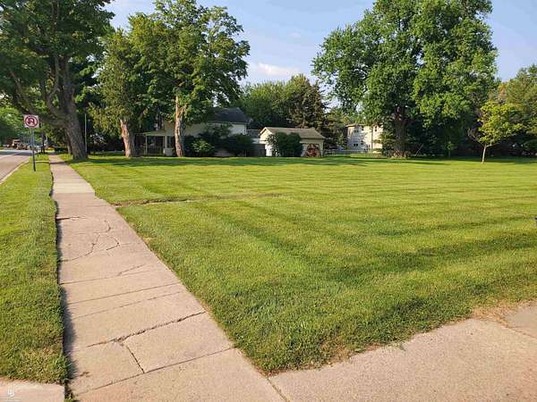 1 Acre of Residential Land for Sale in Memphis, Michigan