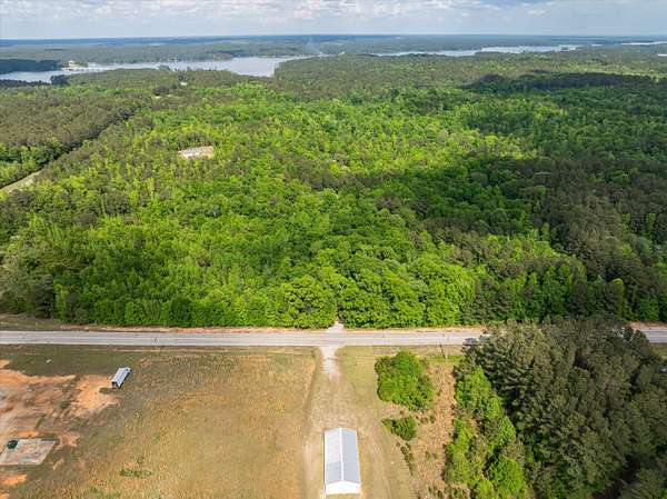 5 Acres of Residential Land for Sale in Lincolnton, Georgia