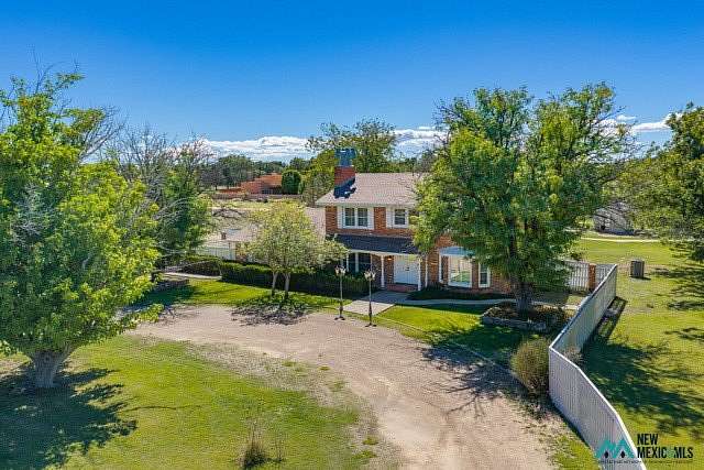 2 Acres of Land with Home for Sale in Roswell, New Mexico