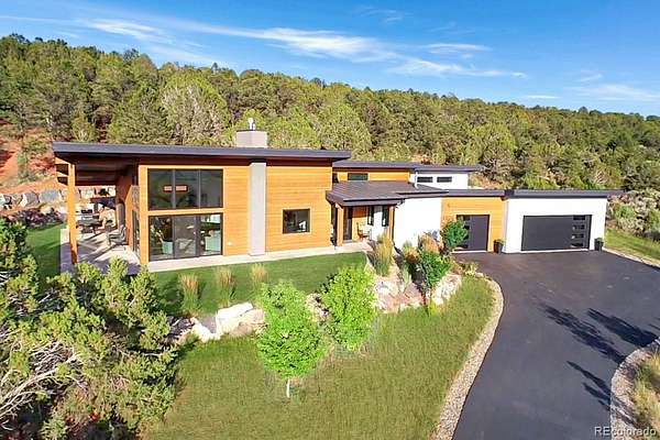 3.33 Acres of Land with Home for Sale in Glenwood Springs, Colorado