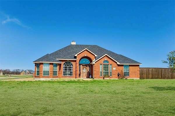 1.62 Acres of Residential Land with Home for Sale in Royse City, Texas