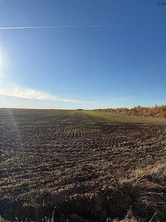 100 Acres of Agricultural & Residential Land for Sale in Munday, Texas