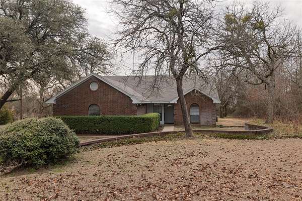 2 Acres of Residential Land with Home for Sale in Weatherford, Texas