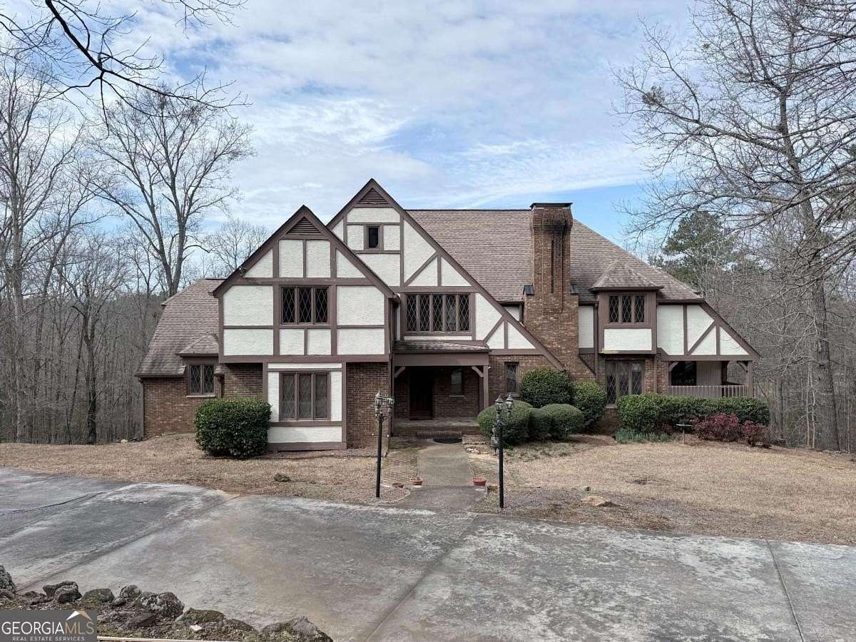 9.75 Acres of Residential Land with Home for Sale in Conyers, Georgia