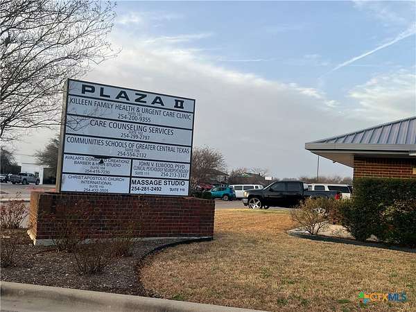 1.68 Acres of Improved Commercial Land for Sale in Killeen, Texas