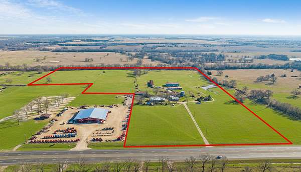 40.8 Acres of Land for Sale in Paris, Texas