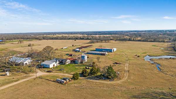 40.8 Acres of Land for Sale in Paris, Texas