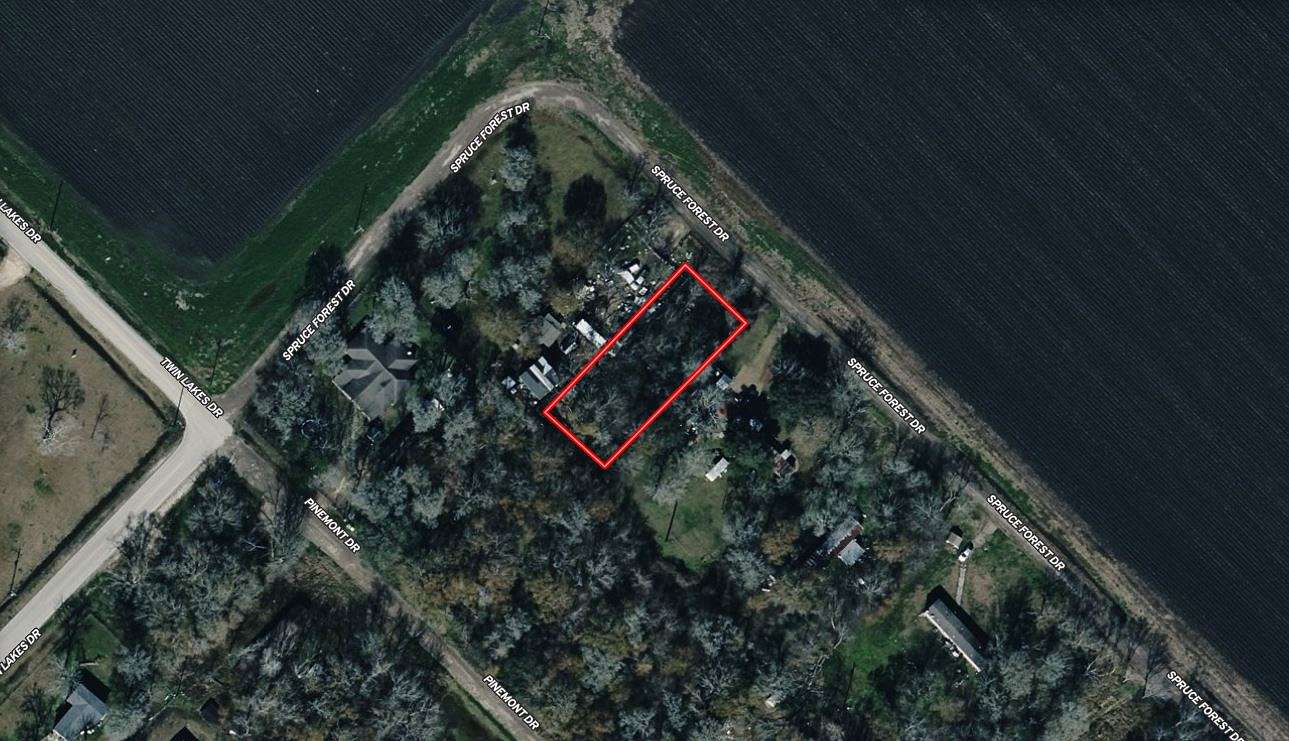 0.28 Acres of Residential Land for Sale in Guy, Texas