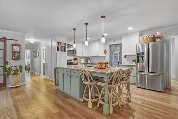 3.1 Acres of Land with Home for Sale in Hendersonville, Tennessee