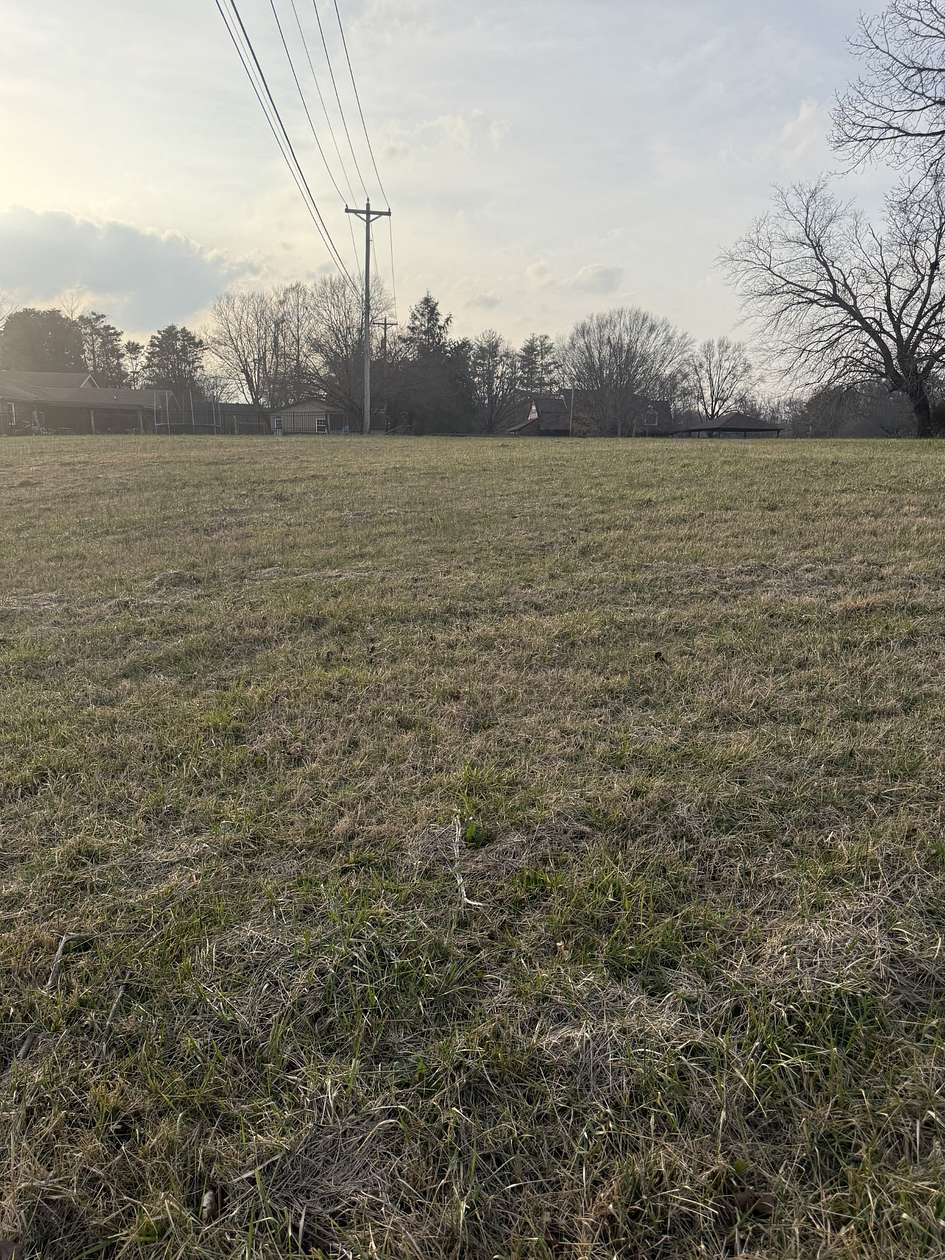 0.77 Acres of Residential Land for Sale in McMinnville, Tennessee
