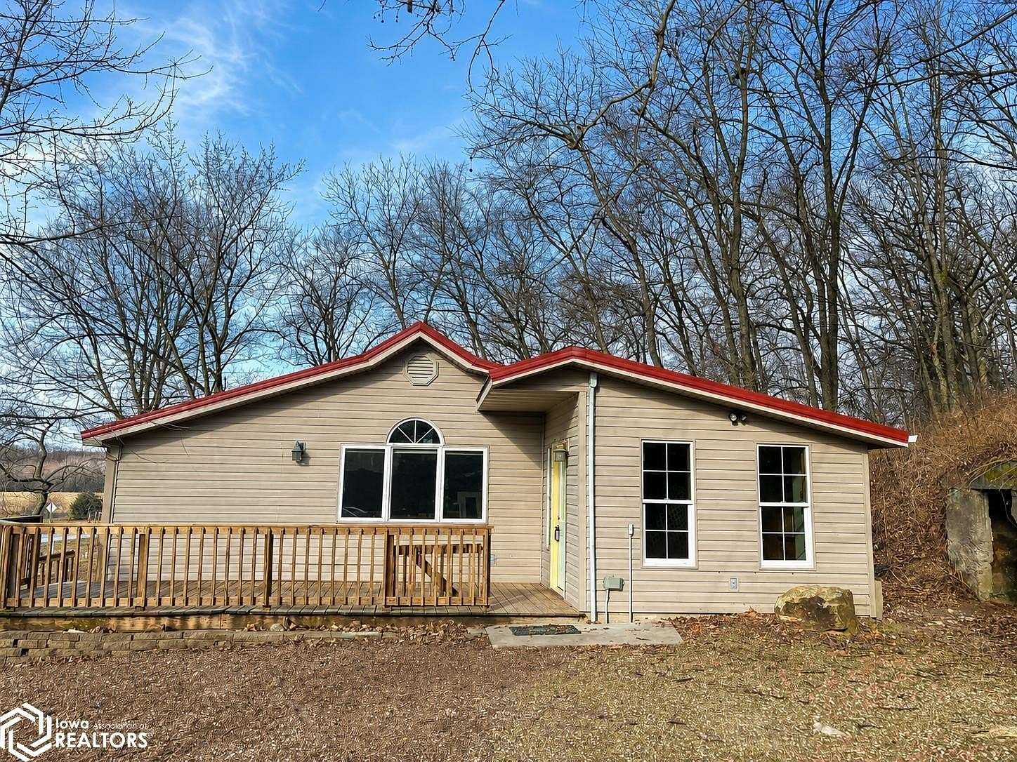 5 Acres of Land with Home for Sale in Farmington, Iowa