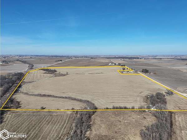 158 Acres of Agricultural Land for Sale in Central City, Iowa