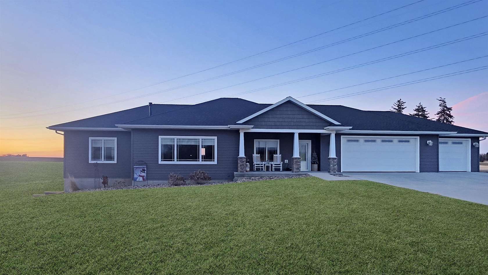 1.5 Acres of Land with Home for Sale in New Hartford, Iowa