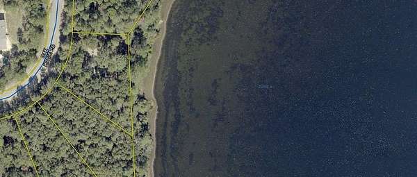 0.94 Acres of Residential Land for Sale in DeFuniak Springs, Florida