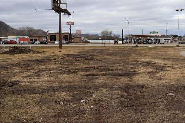 0.39 Acres of Commercial Land for Sale in Winona, Minnesota