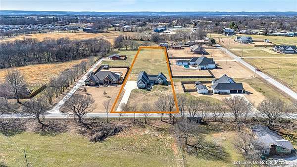 2.23 Acres of Land with Home for Sale in Farmington, Arkansas