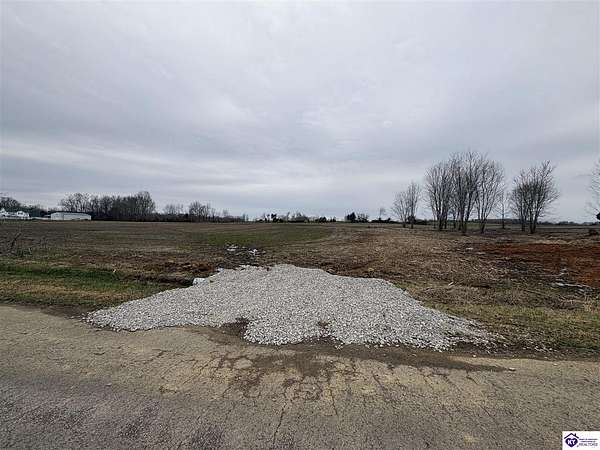 1.25 Acres of Residential Land for Sale in Vine Grove, Kentucky