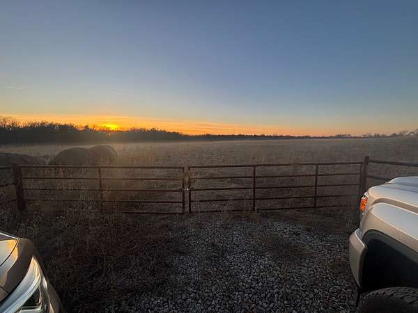 10 Acres of Recreational & Residential Land for Sale in Lamar, Oklahoma