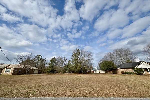0.35 Acres of Residential Land for Sale in Robertsdale, Alabama