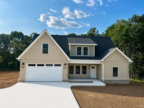 1.68 Acres of Land with Home for Sale in Appomattox, Virginia
