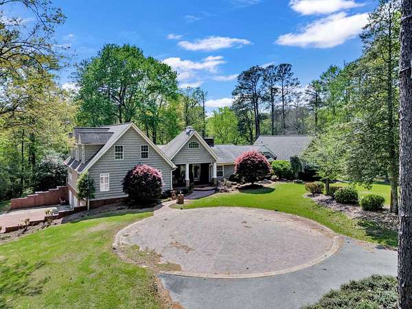 20 Acres of Land with Home for Sale in Jasper, Alabama