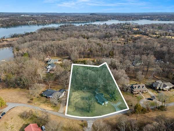 2 Acres of Residential Land for Sale in Mount Juliet, Tennessee