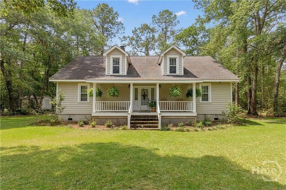3 Acres of Land with Home for Sale in Midway, Georgia
