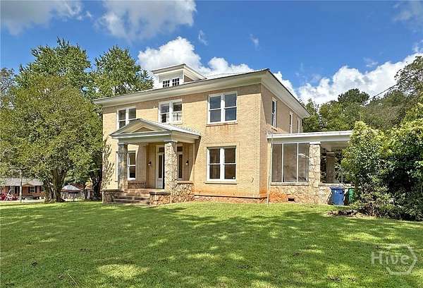 1.78 Acres of Residential Land with Home for Lease in Athens, Georgia