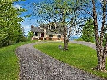 9 Acres of Land with Home for Sale in Woodlawn, Virginia