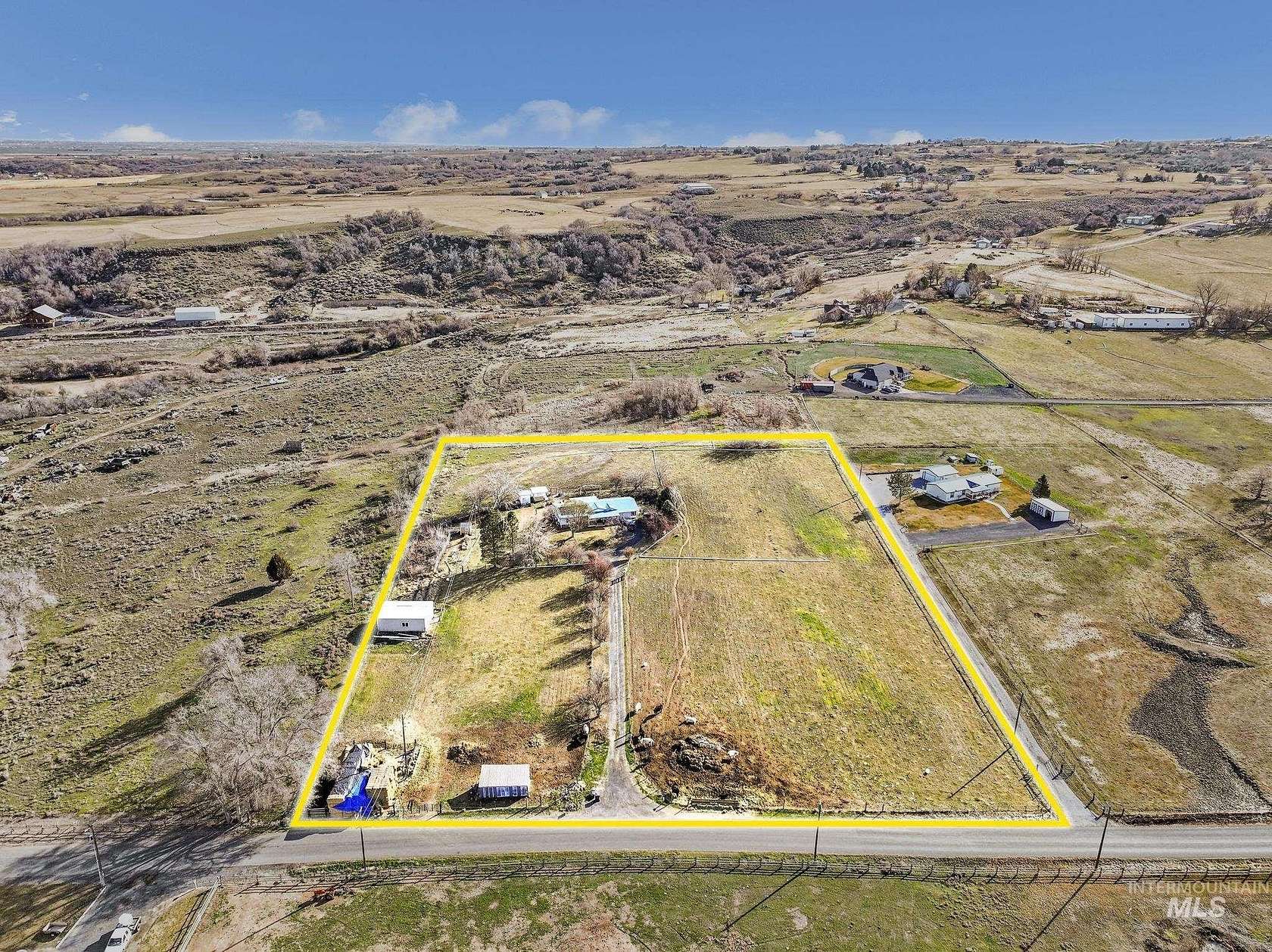 5 Acres of Land with Home for Sale in Buhl, Idaho